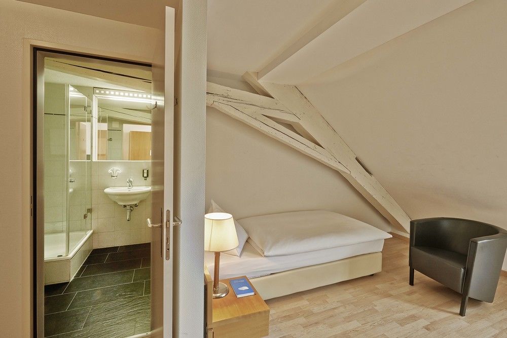 Boutique Hotel Krone Winterthur Buitenkant foto